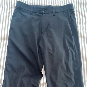 LuluLemon Men’s Commission Pants *Light Slim 31” Black
